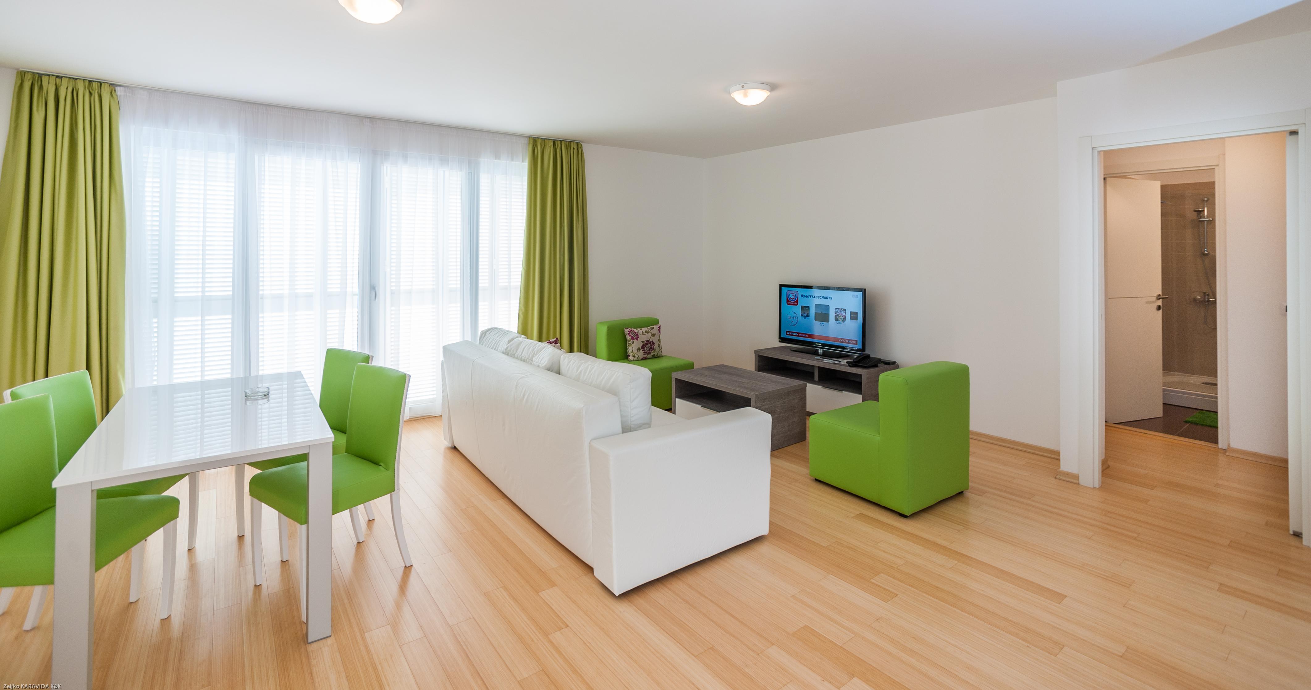 Sunnyside Apartments Resort Petrcane Buitenkant foto