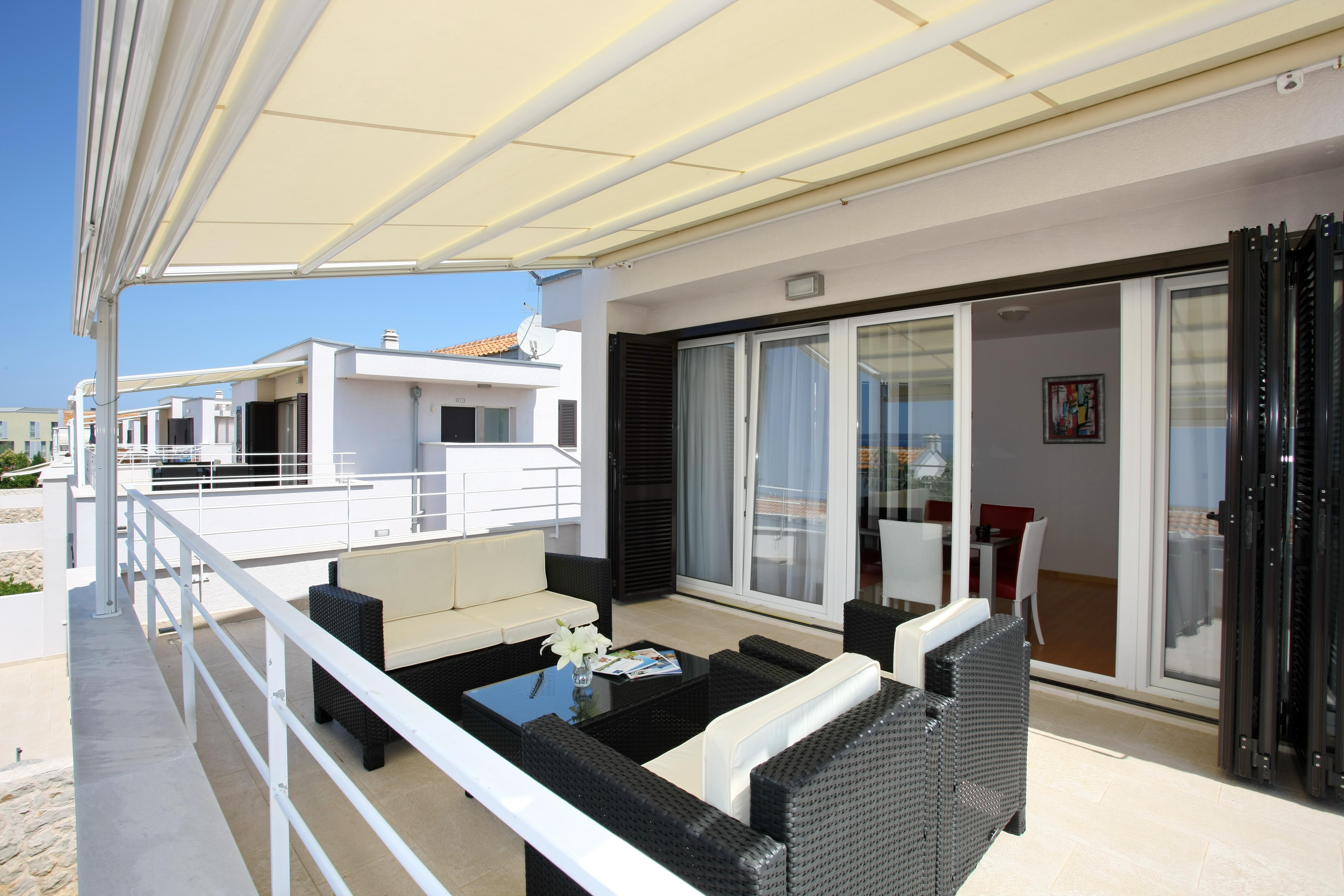 Sunnyside Apartments Resort Petrcane Buitenkant foto