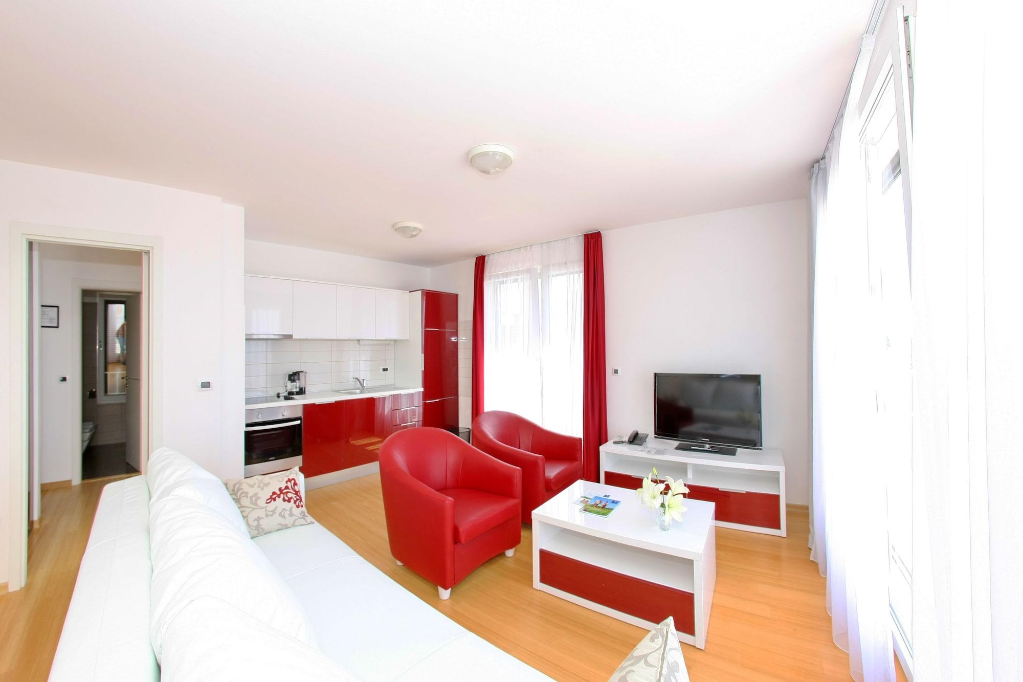Sunnyside Apartments Resort Petrcane Buitenkant foto